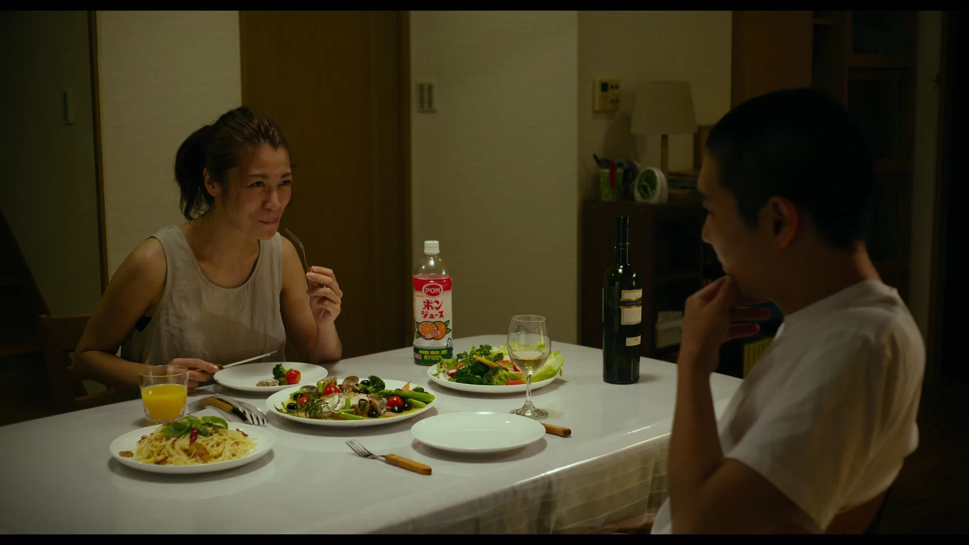 02 - It Feels So Good 2019 BluRay REMUX 1080p AVC DTS-HD MA51-HDS.mkv_snapshot_00.53.36.880.webp