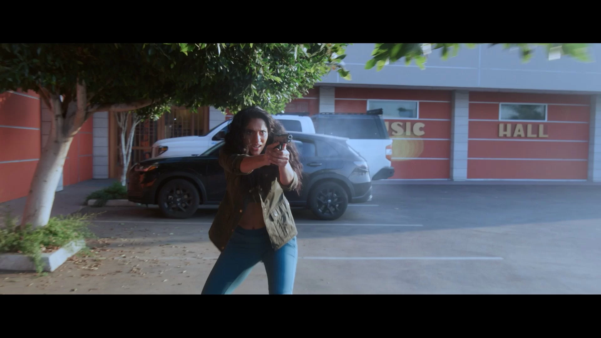 02 - PDV - Ballerina Assassin 2025 Remux 1080p Bluray AVC DTS-HD MA 5.1 - NuSatThu.mkv_snapsh...webp