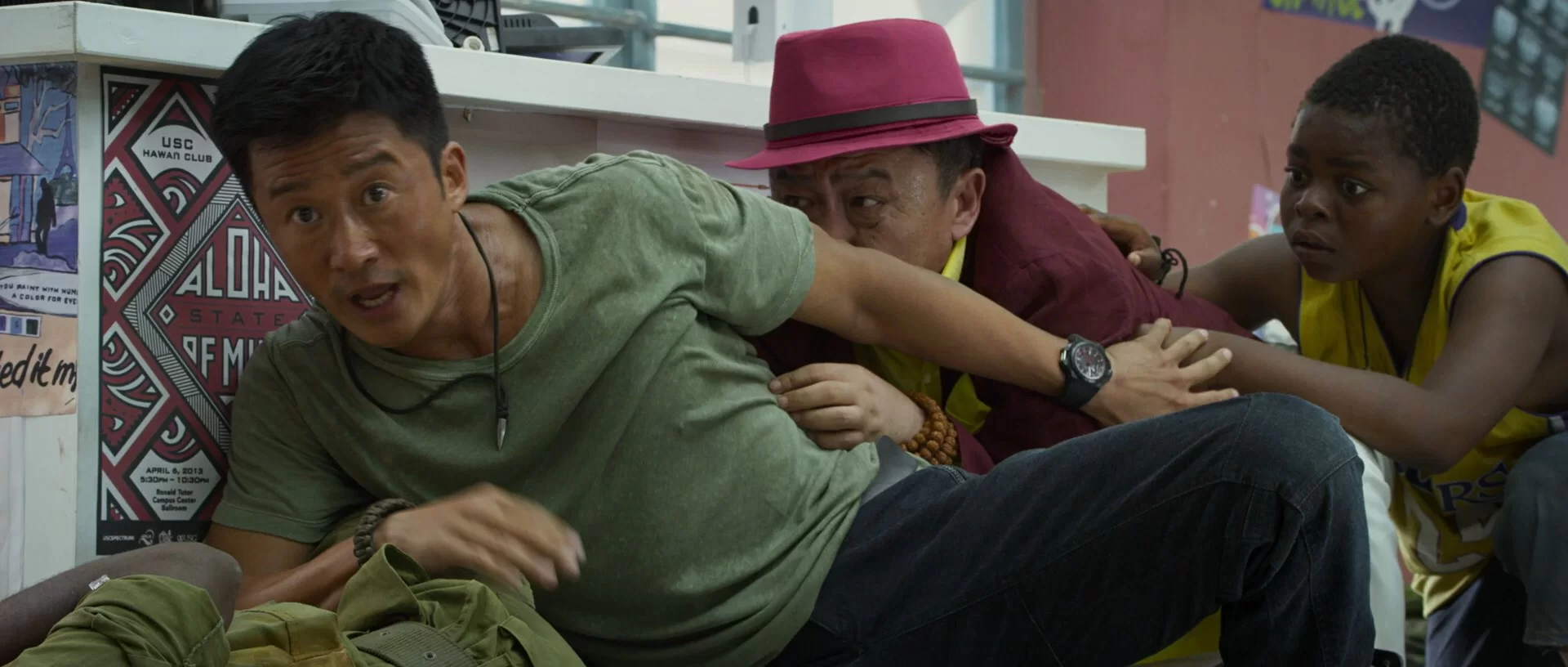 02 - Wolf Warriors II 2017 1080p BluRay DTSx264-HDChina.mkv_snapshot_00.22.48.167.webp