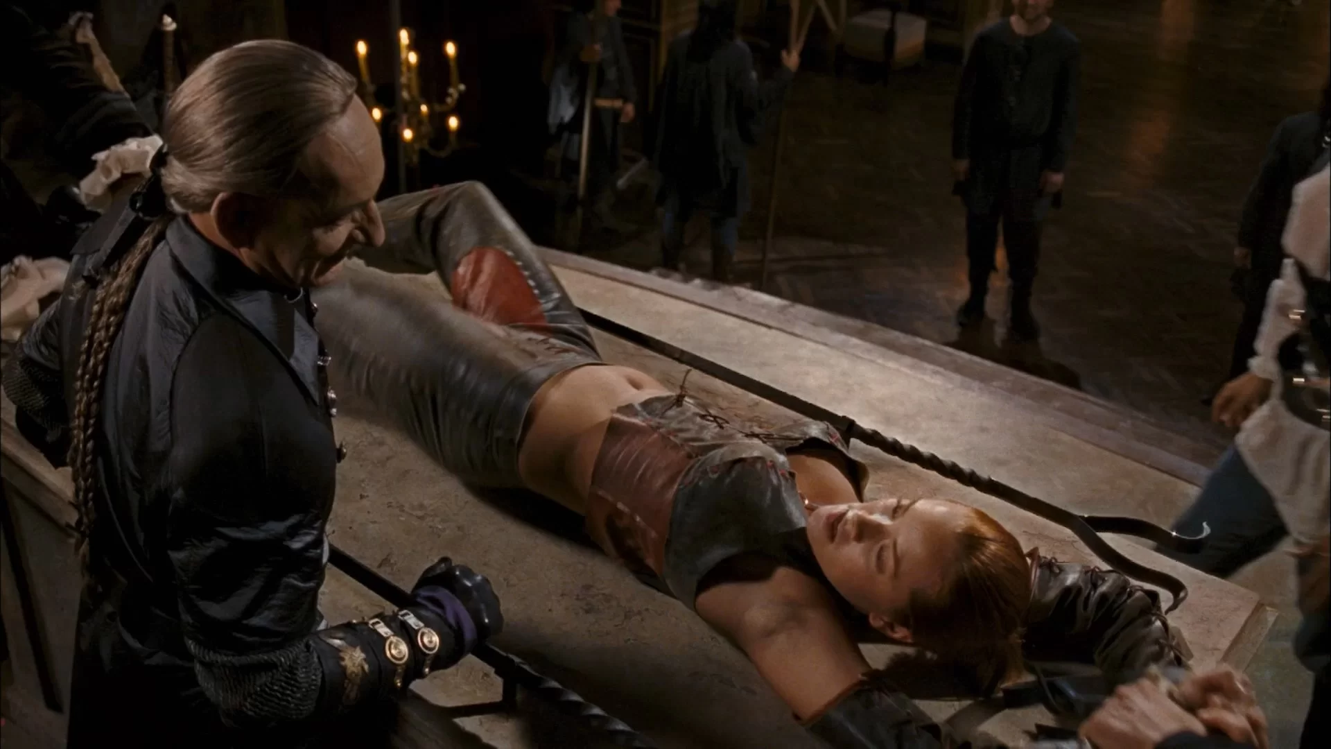 03 - Bloodrayne 2005 1080p BluRay x264 DTS-DEFiNiTE_sub viet.mkv_snapshot_01.18.16.191.webp