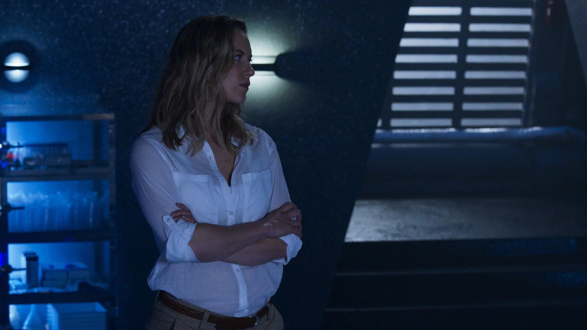 03 - Deep Blue Sea 2 2018 ViE 1080p BluRay Remux AVC DTS-HD MA 51-MBH - TM_SV.mkv_snapshot_00...webp