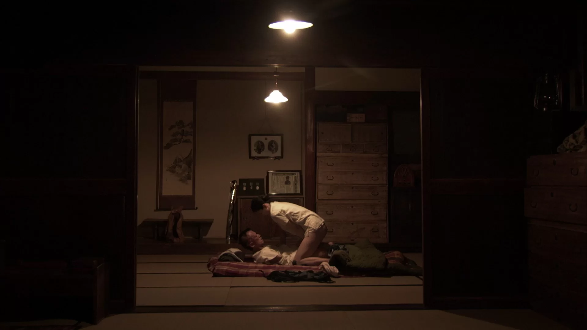 03 - PDV - Caterpillar 2010 Remux 1080p HKG BluRay AVC LPCM 2.0 - SauBuom.mkv_snapshot_00.19....webp