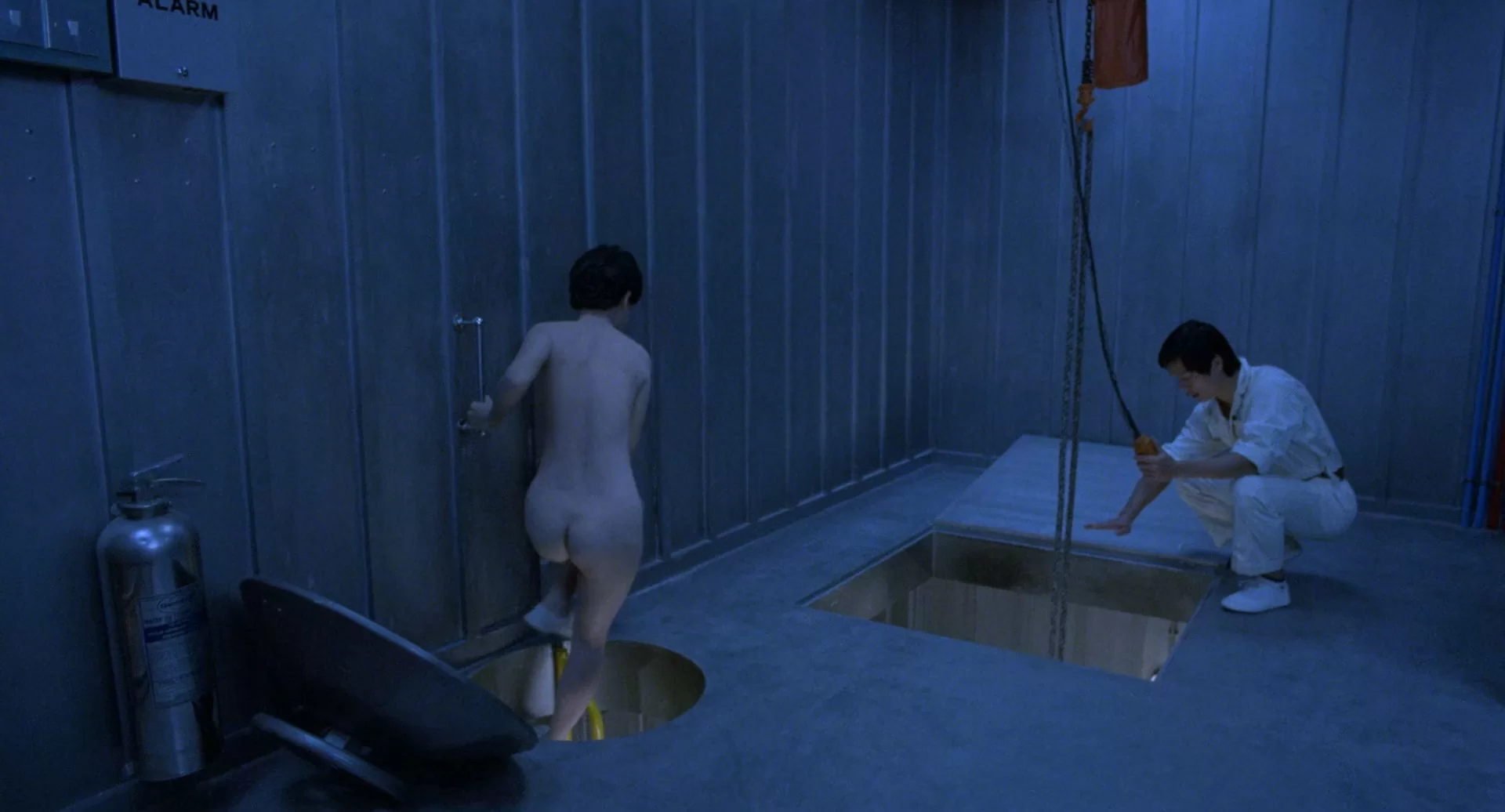 03 - The Protector 1985 BluRay 1080p 3Audio DTS-HD MA51x265 10bit.mkv_snapshot_01.07.40.473.webp