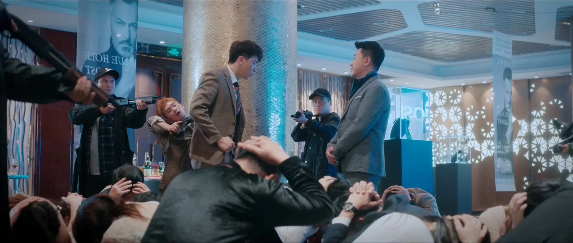 04 - Female Special Police Officer 2022 - 1080p WEB-DLH265 DDP-Vietsub.mkv_snapshot_00.22.27....webp