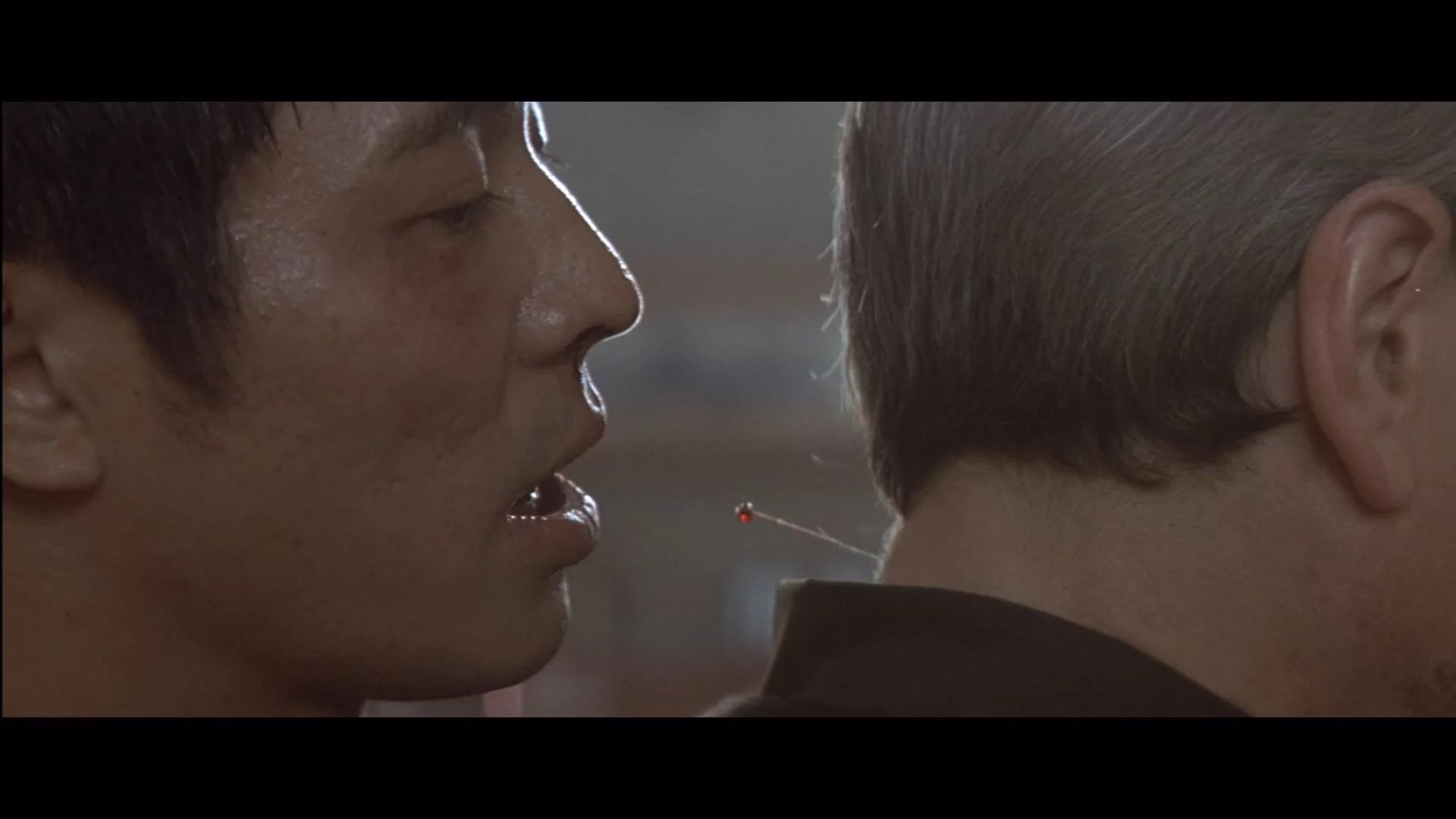 04 - Kiss Of The Dragon 2001 1080p BluRay REMUX MPEG2 DTS-HDMA 5.1-TVS_Viet sub.mkv_snapshot_...webp