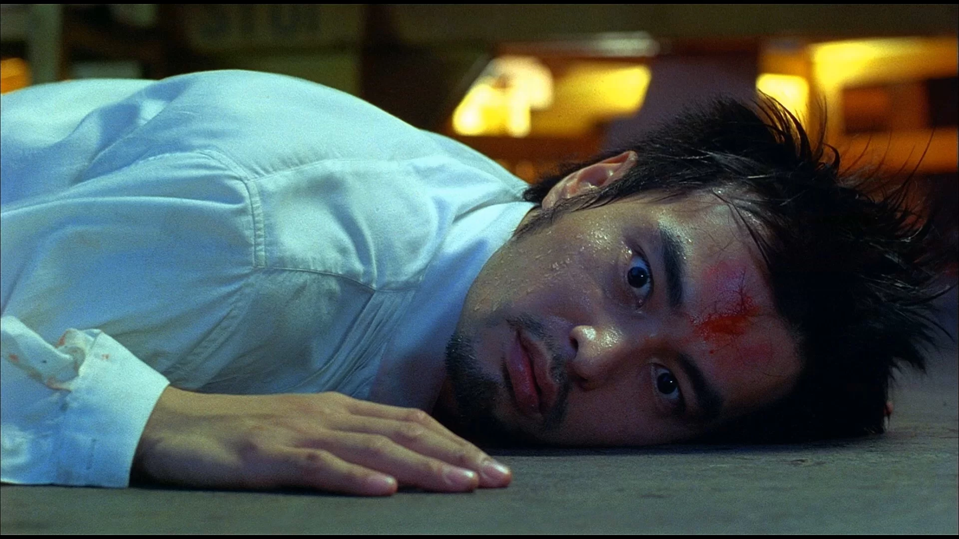 04 - Naked Weapon -Chek law dak gung 2002 VIE - 1080p Bluray AVC TrueHD 71.mkv_snapshot_01.25...webp