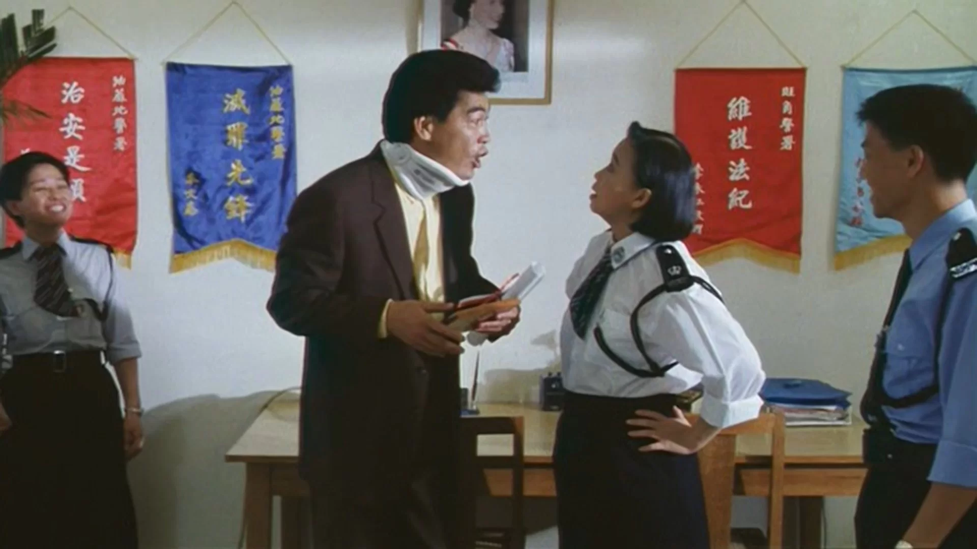 04 - Sisters in Law 1992 VIE 1080p WEB-DL DD20 x264.mkv_snapshot_01.27.52.400.webp