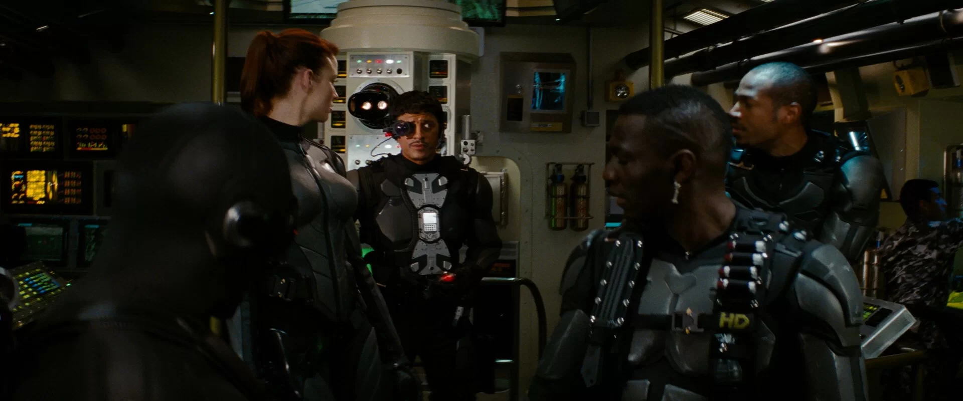 04 - TAD_G.I.Joe.The.Rise.of.Cobra.2009.1080p.BluRay.DTS.x264-HiDt.mkv_snapshot_01.16.40.509.webp