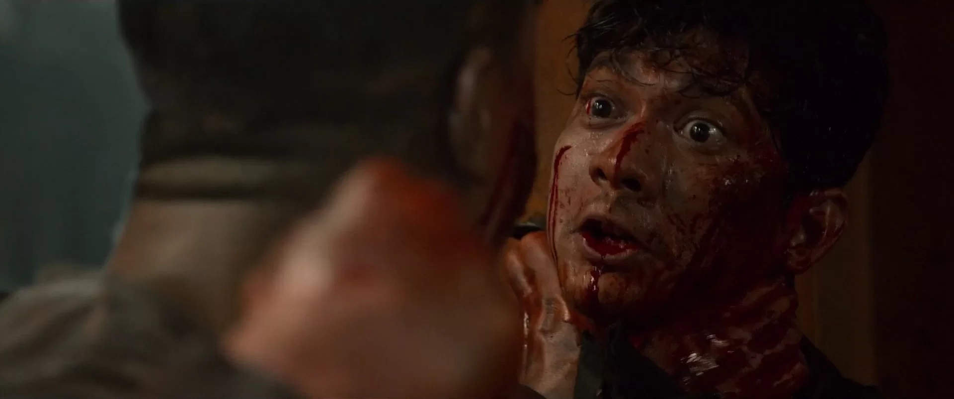 04 - The Night Comes for Us 2018 1080p BluRay DTS-ESx264-HDT.mkv_snapshot_01.48.51.191.webp