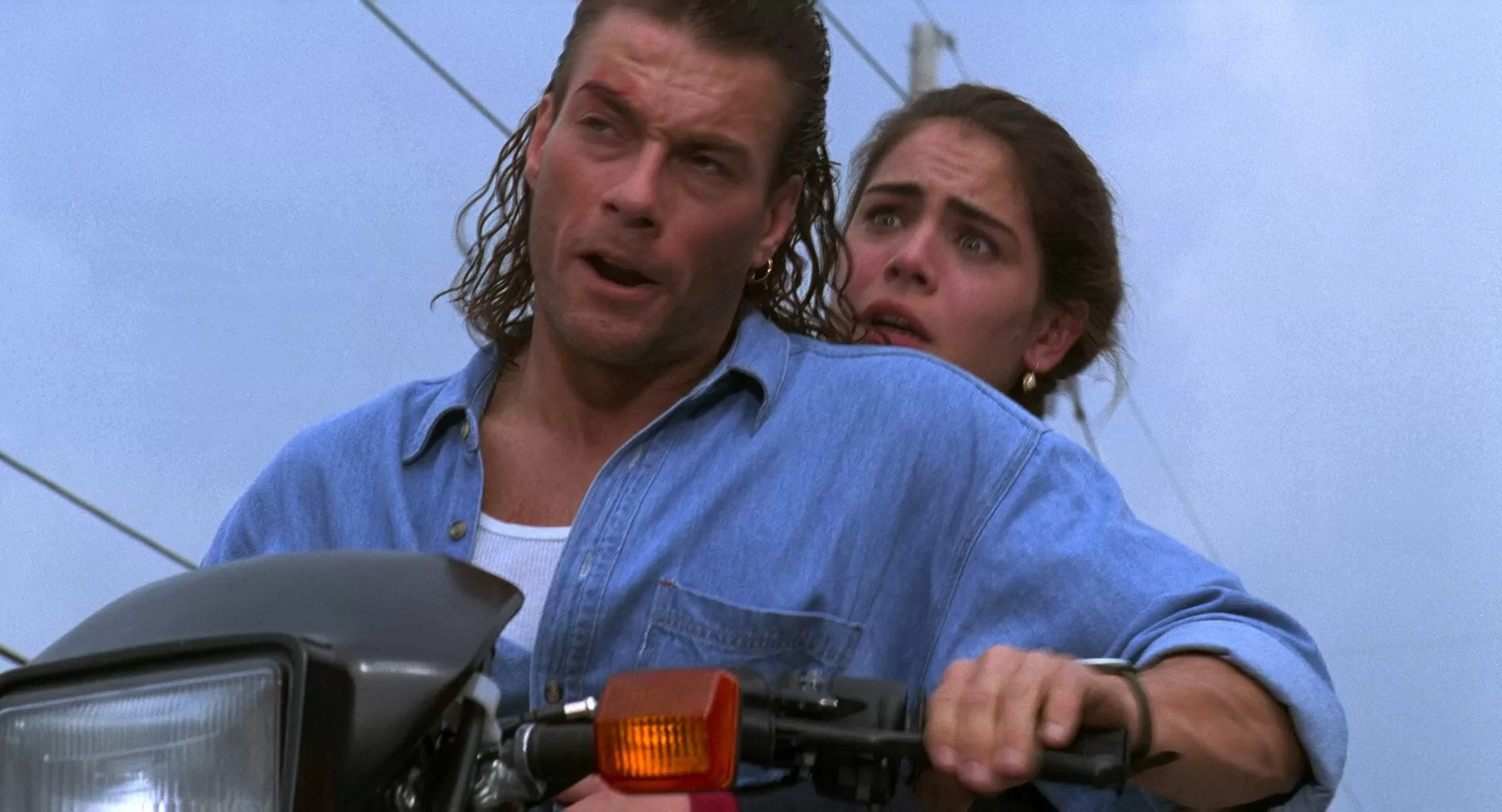 05 - PDV - Hard Target 1993 Unrated REPACK 1080p BluRay DD 5.1x264--MucTieuKhoDiet 01.mkv_sna...webp